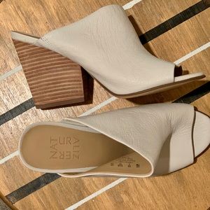 White Heel Wedges | Naturalizer size 7